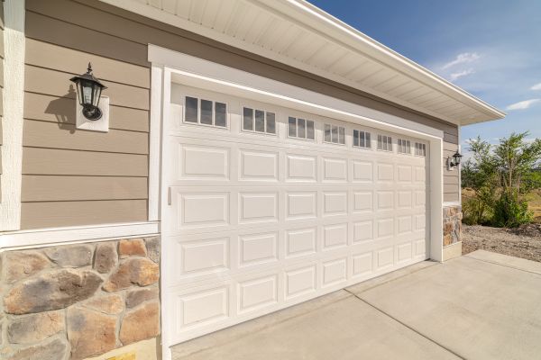 Cost of Garage Lifting in Mesquite